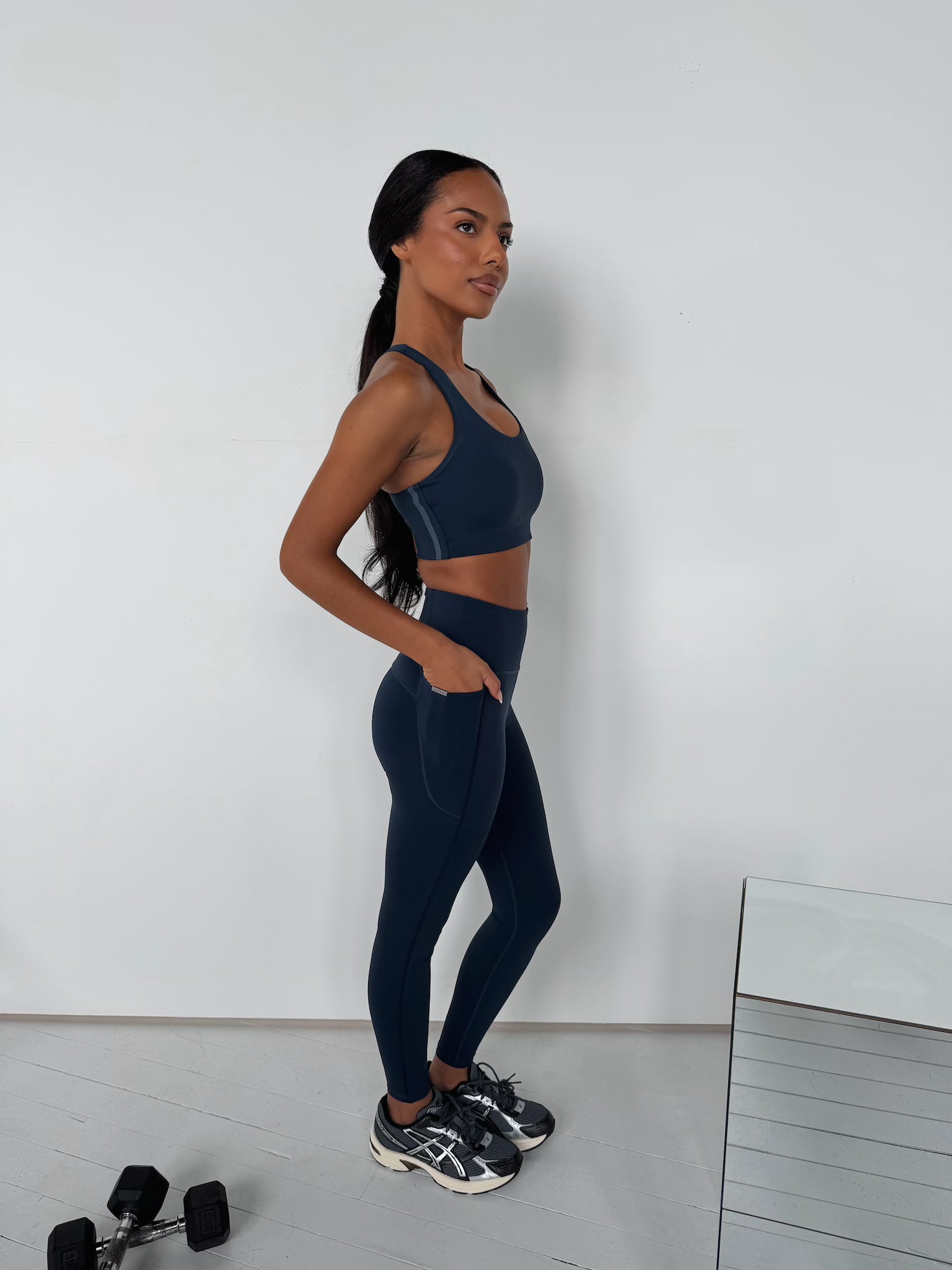 BREATHE SPORTS BRA - NAVY