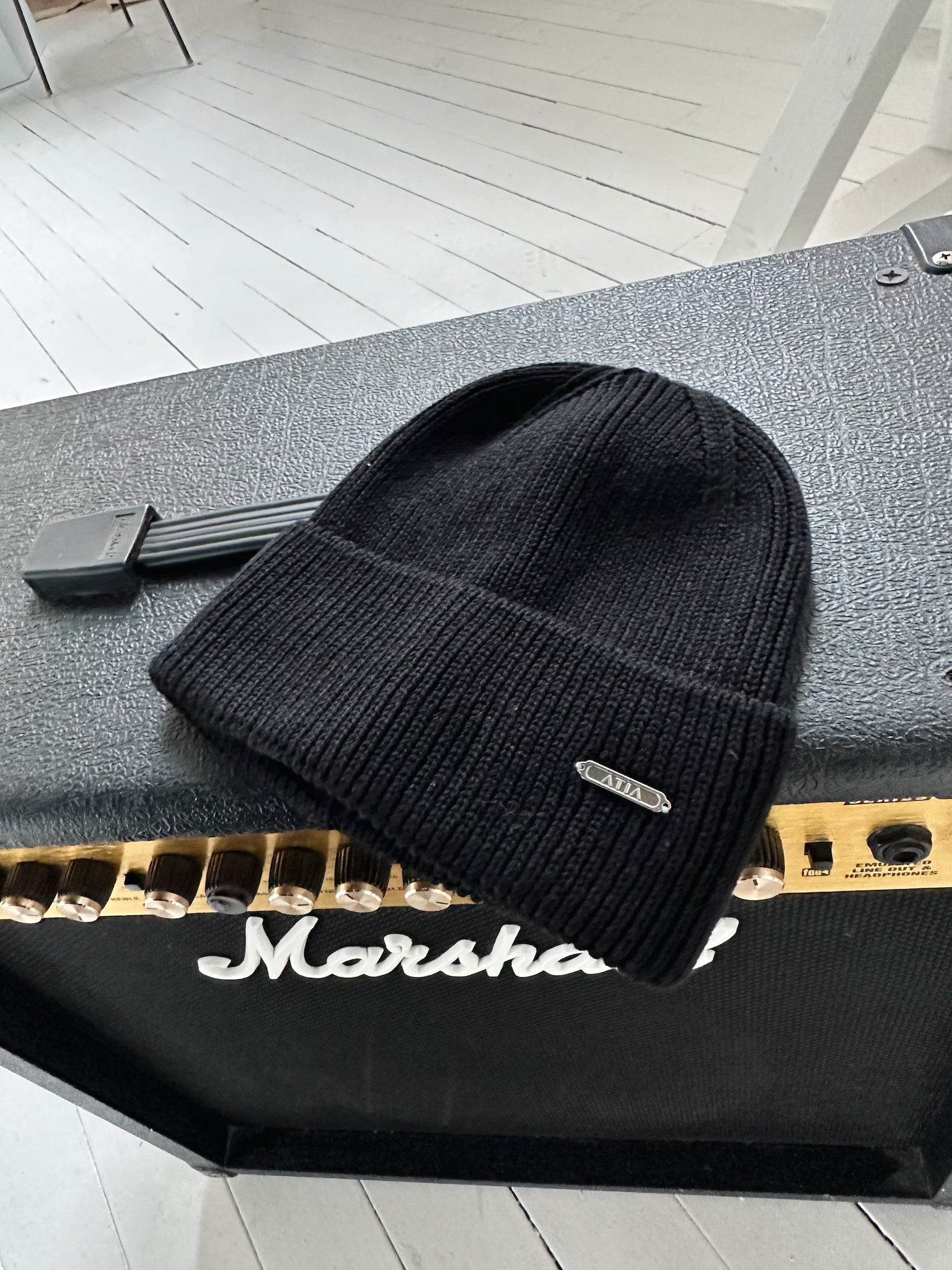 ULTIMATE KNIT BEANIE - BLACK