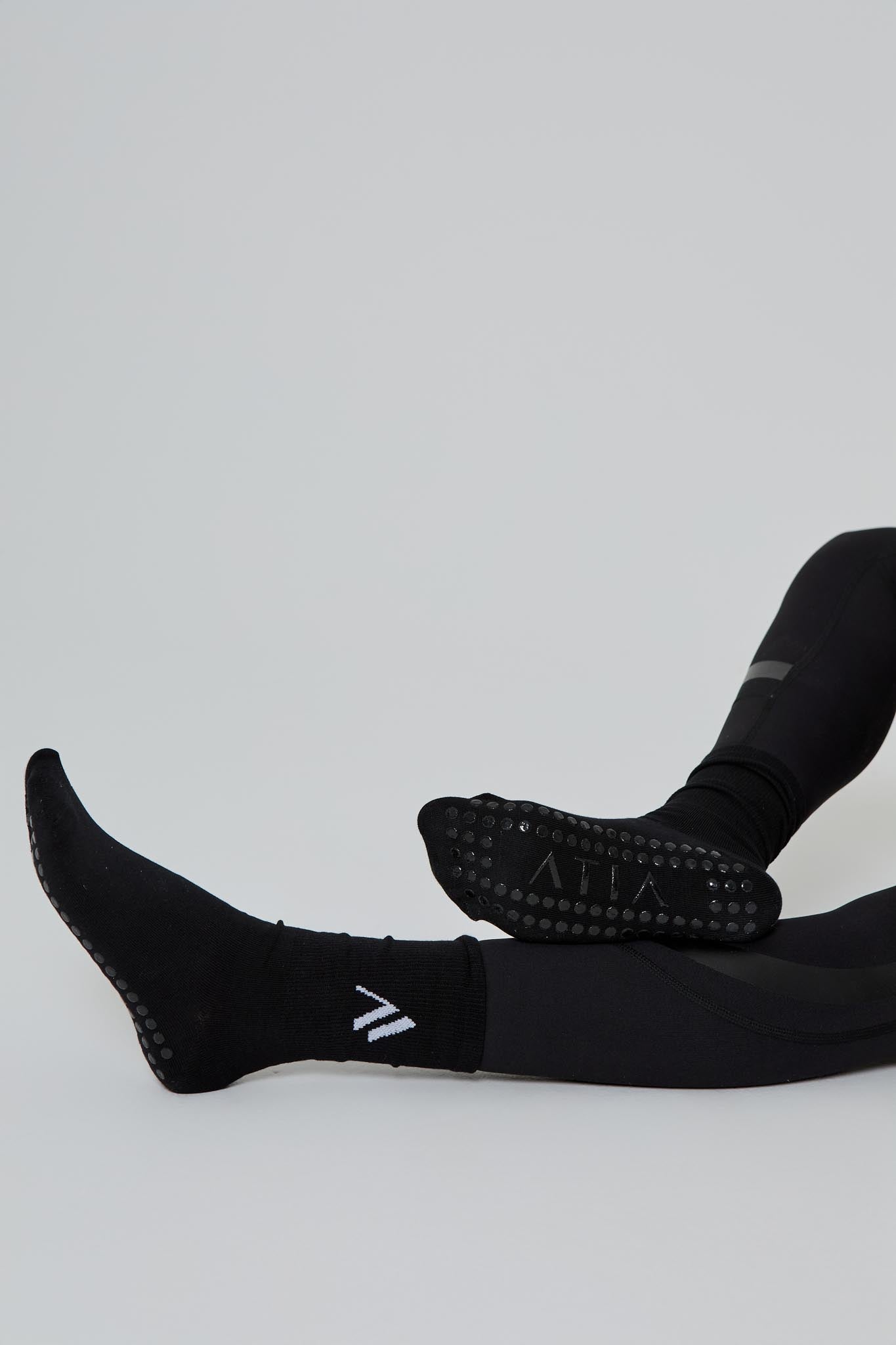 CORE PILATES SOCK - BLACK