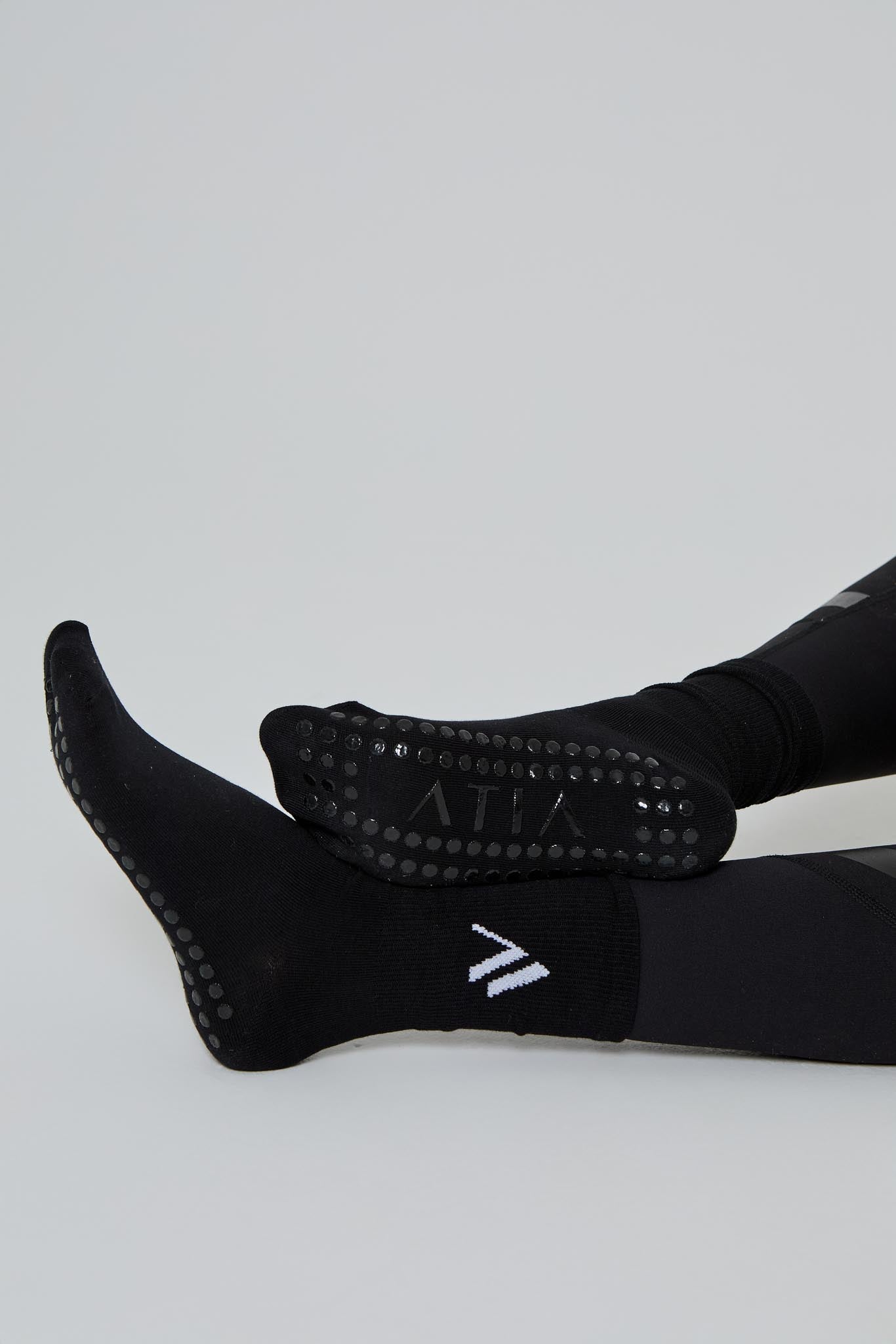 CORE PILATES SOCK - BLACK