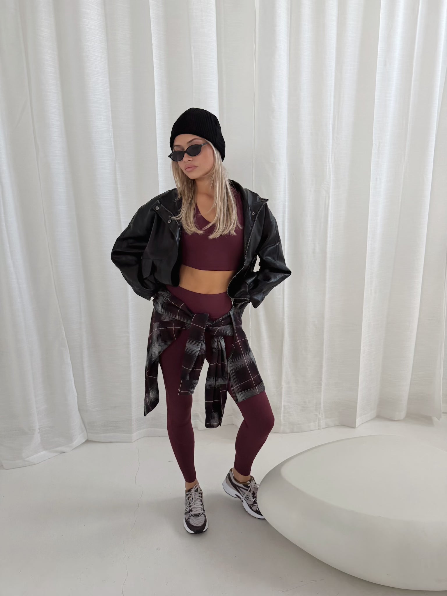 ULTIMATE KNIT BEANIE - BLACK