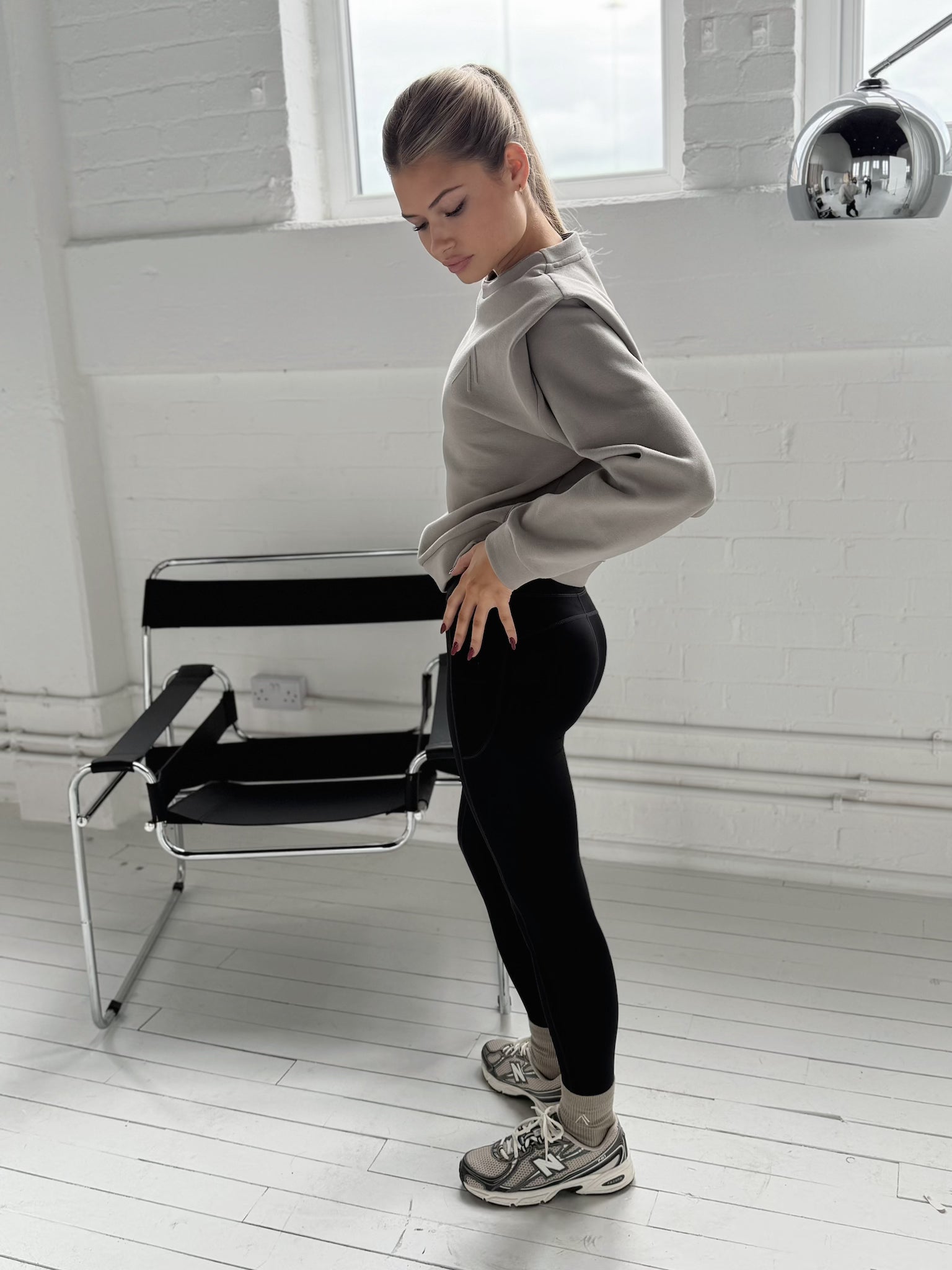 ALIGN PINTUCK SWEATSHIRT - ELEPHANT