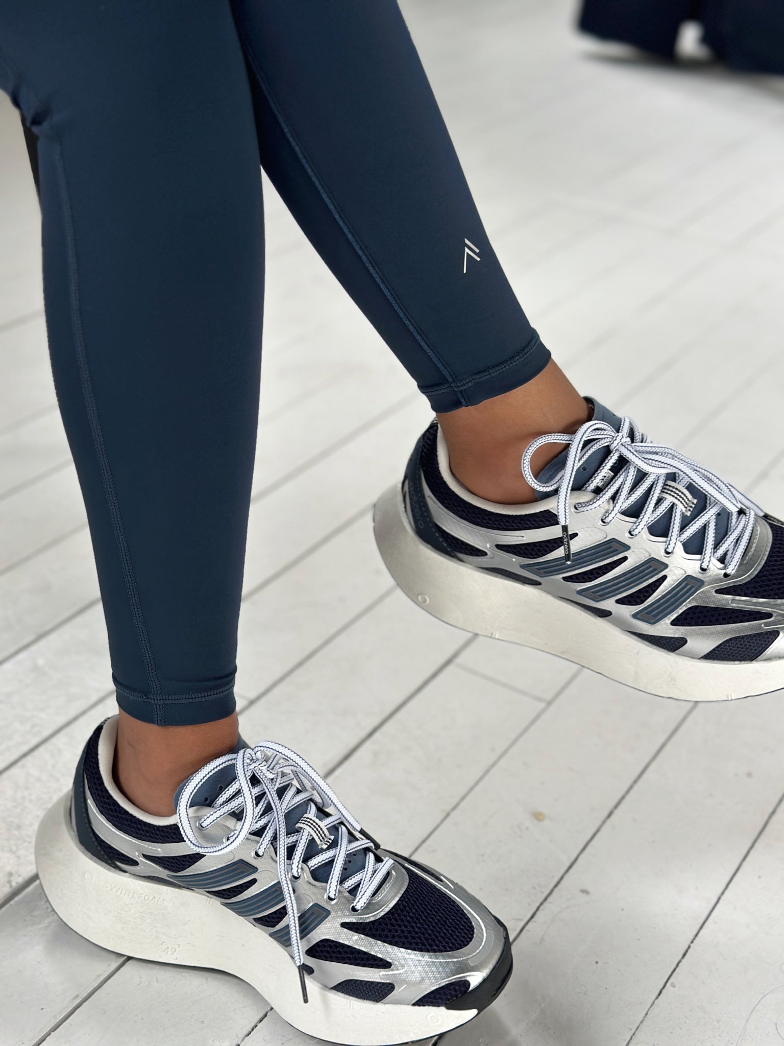 FOCUS LEGGINGS - NAVY