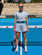 CRUISE SLEEVELESS SWEAT TOP - SKY