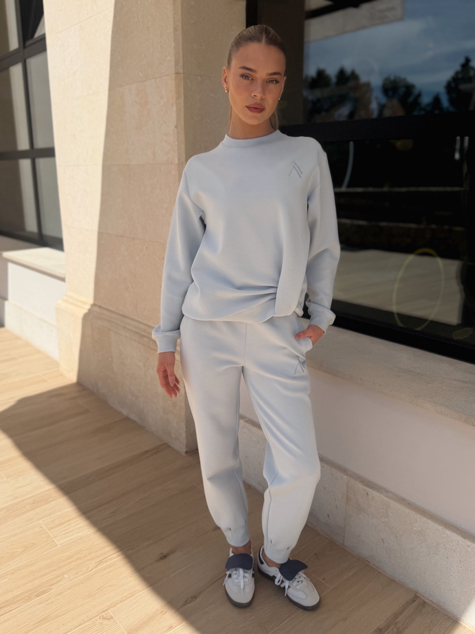 AIRE TAPERED JOGGERS - SHORE