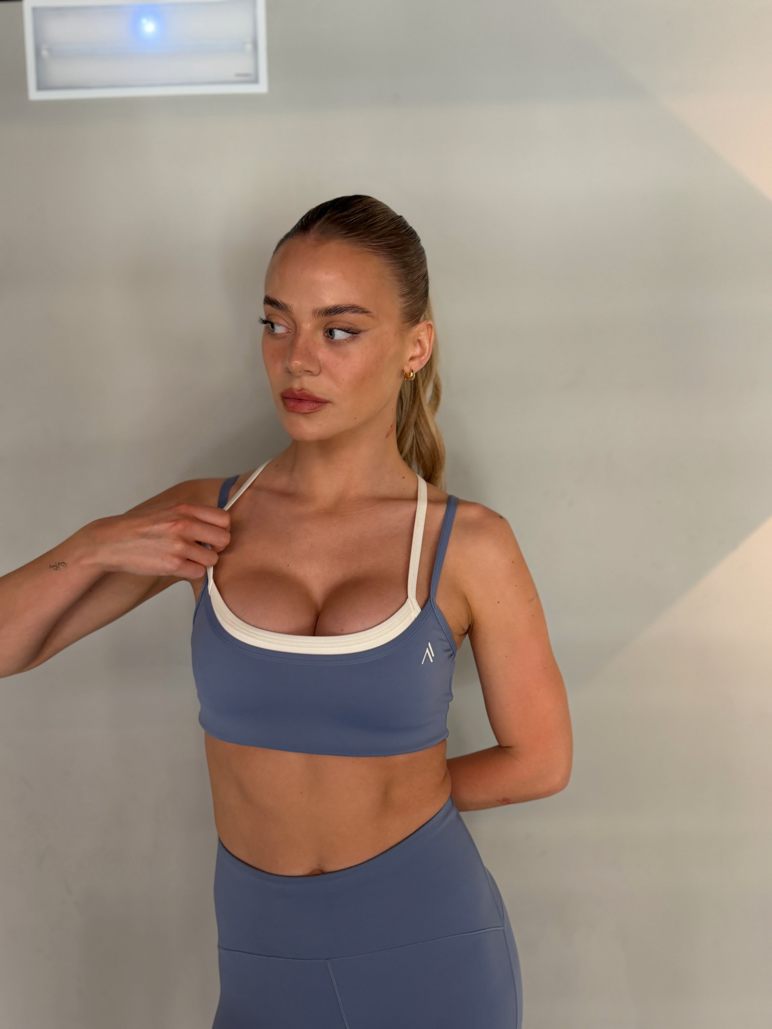 RISE DOUBLE LAYER SPORTS BRA - TIDE