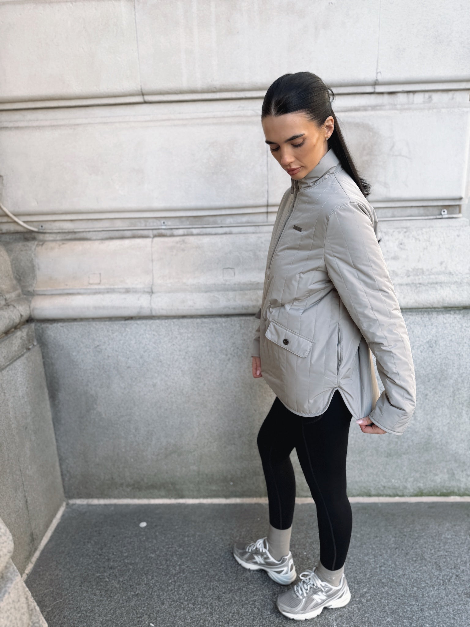 VERSA DUAL 1/2 ZIP JACKET - PEBBLE / NATURAL