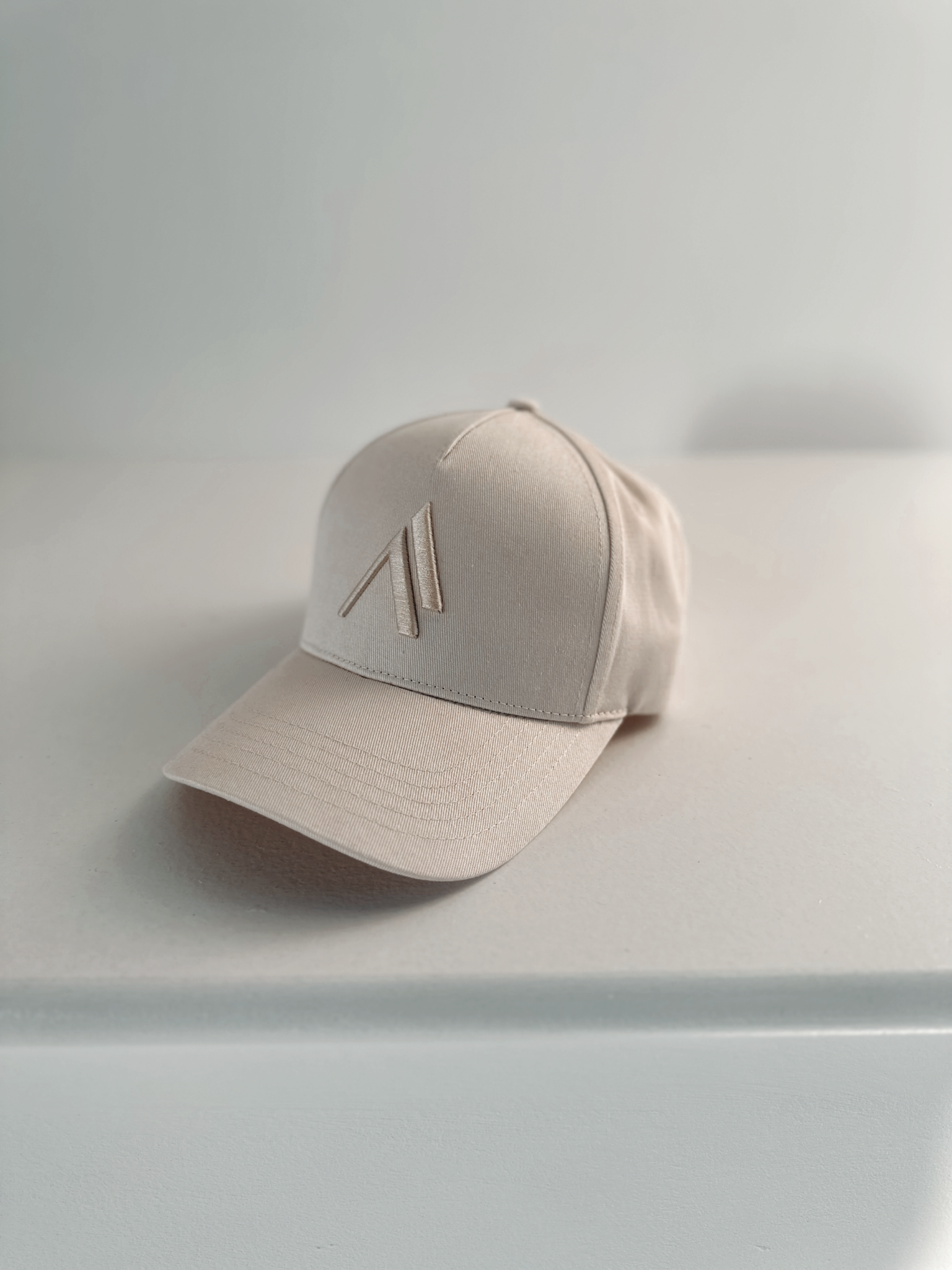 CLUB TRUCKER CAP - CREAM CANVAS