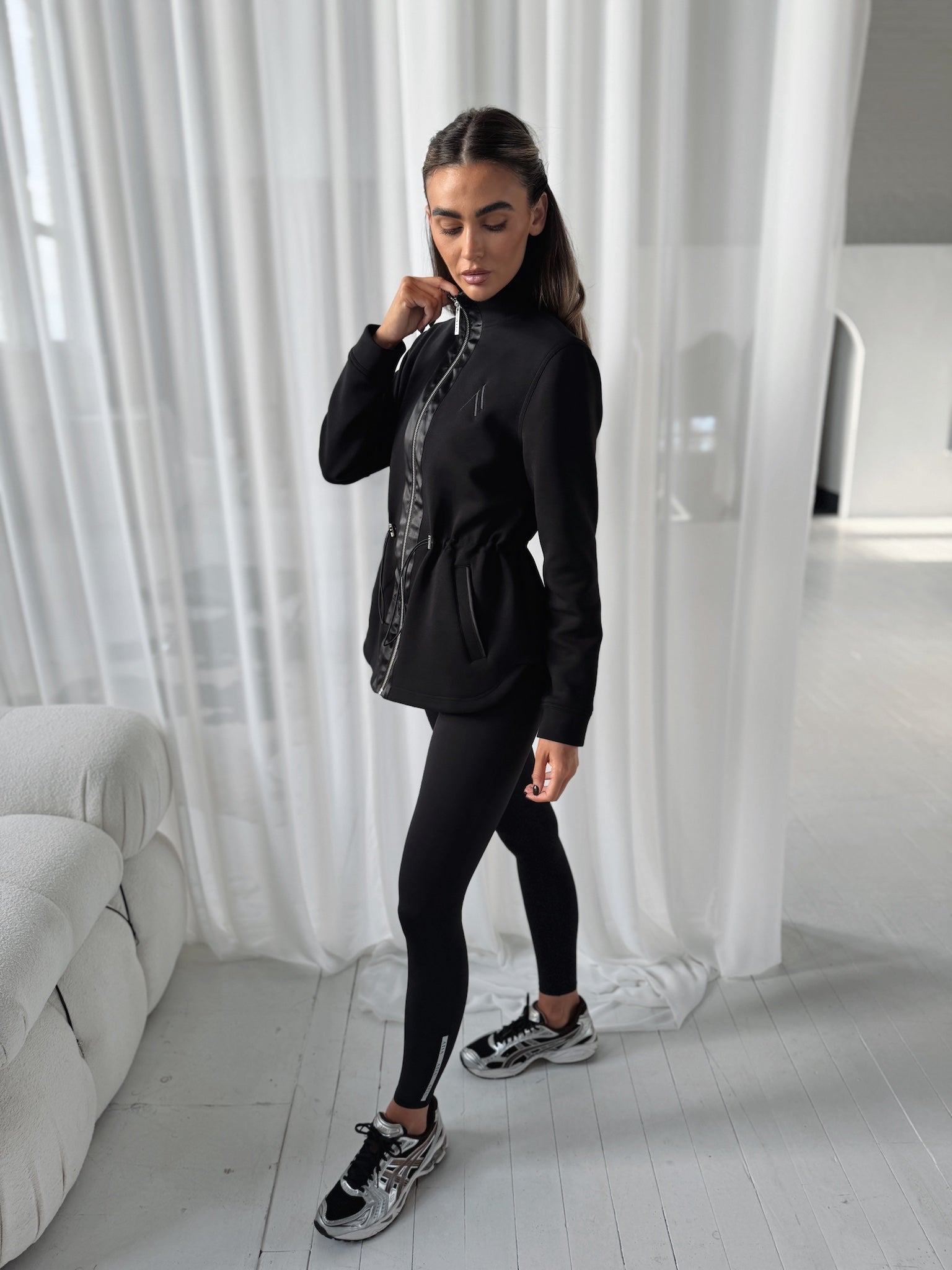 PREVAIL ZIP THROUGH JACKET - BLACK