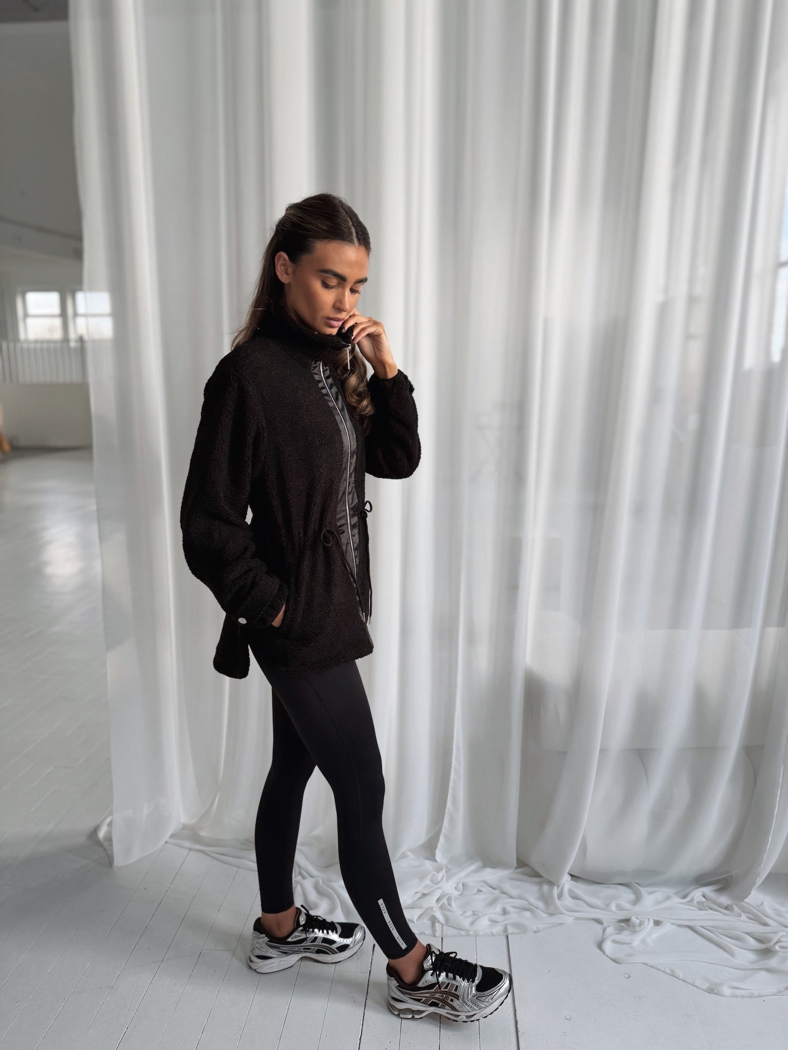 FREEDOM SHERPA JACKET - BLACK