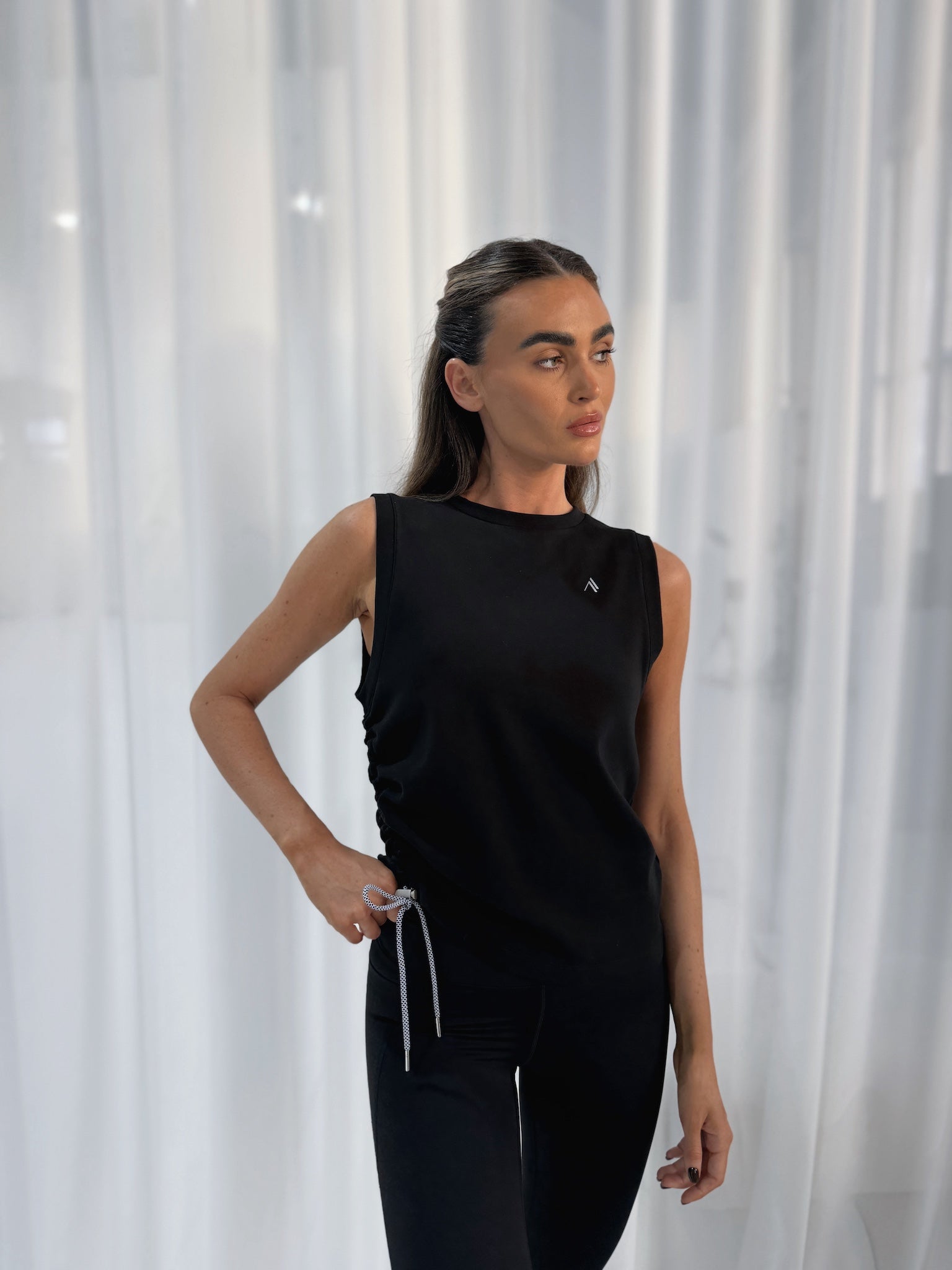 CHALLENGER TANK - BLACK