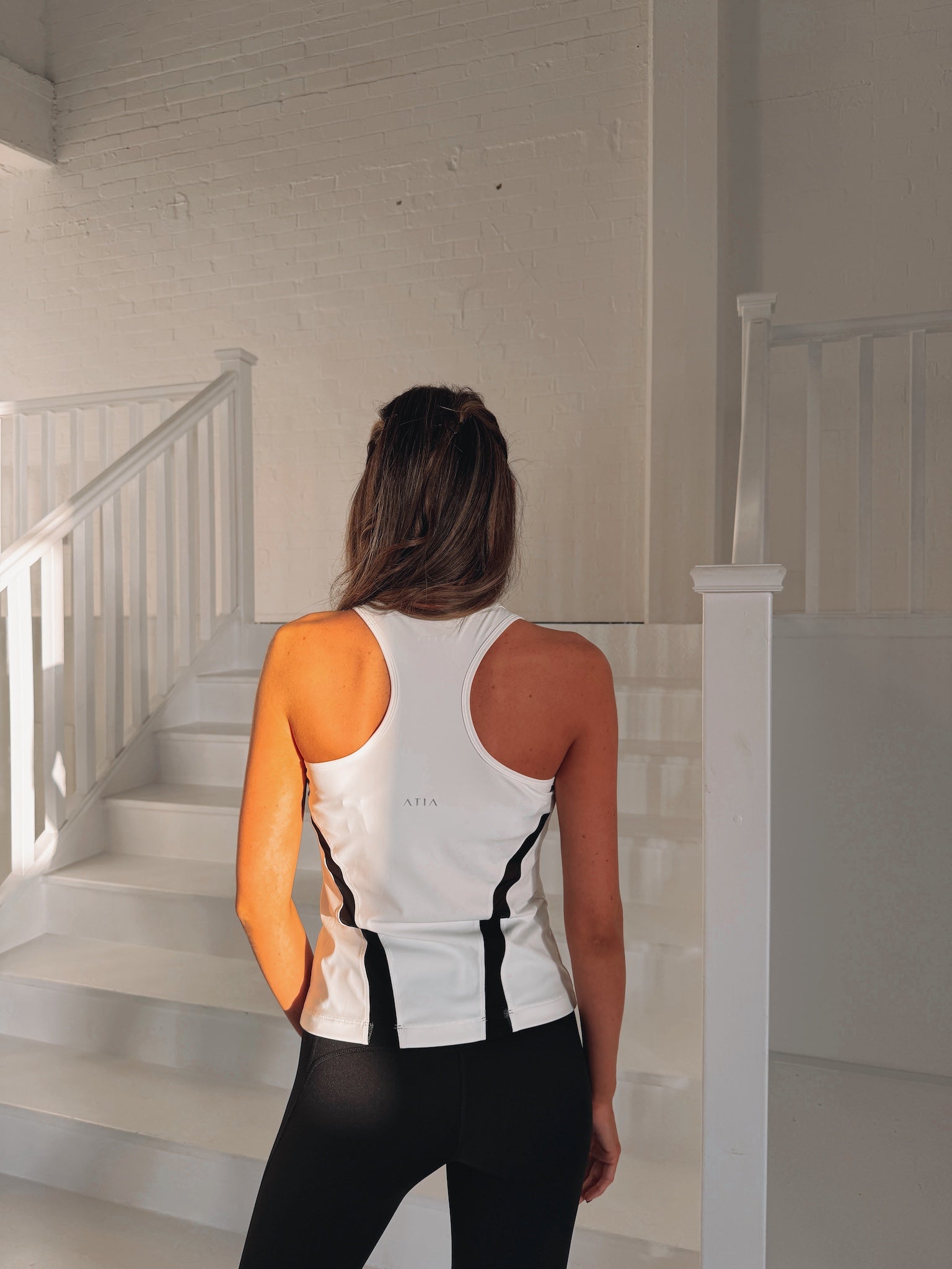 DYNAMIC SPORTS VEST - WHITE