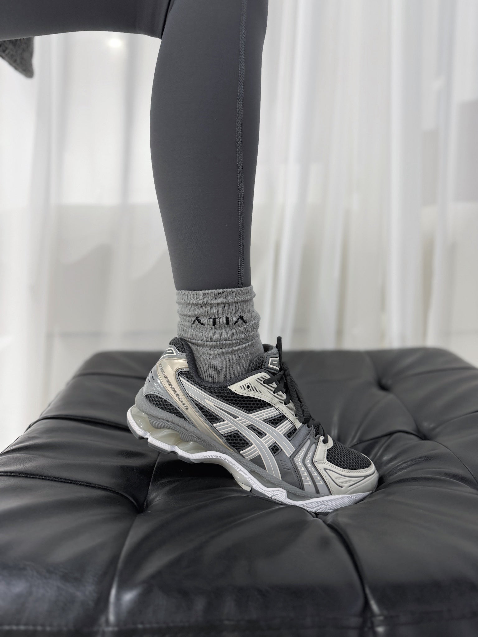 ULTRA RIB SOCKS - GREY