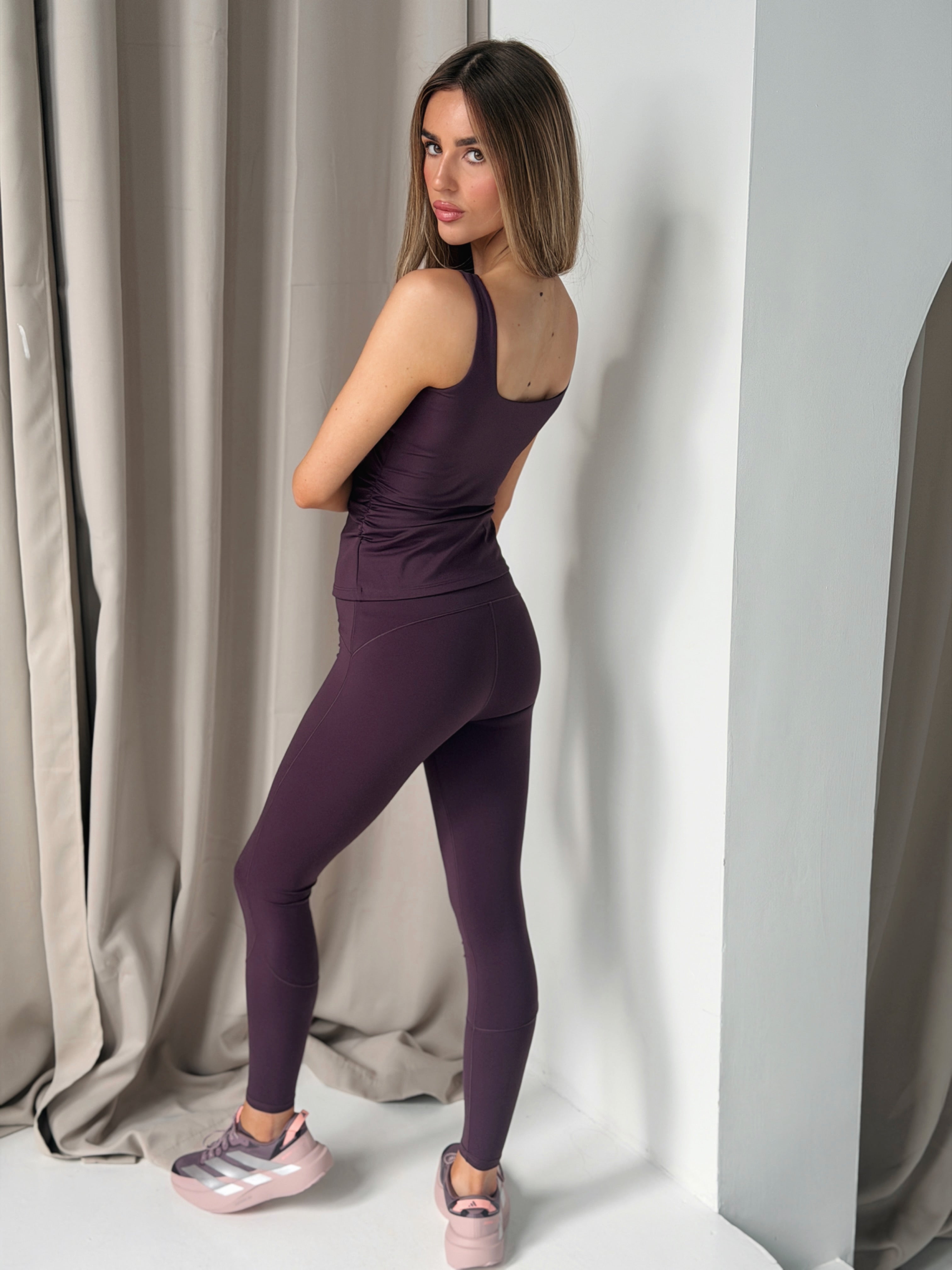 RISE LEGGINGS - PLUM